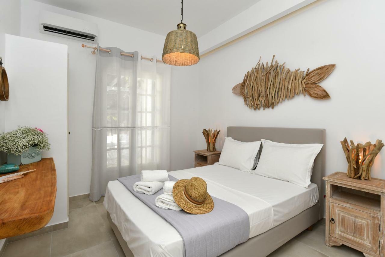 Corina Studios-Apartments Naousa  Exterior photo