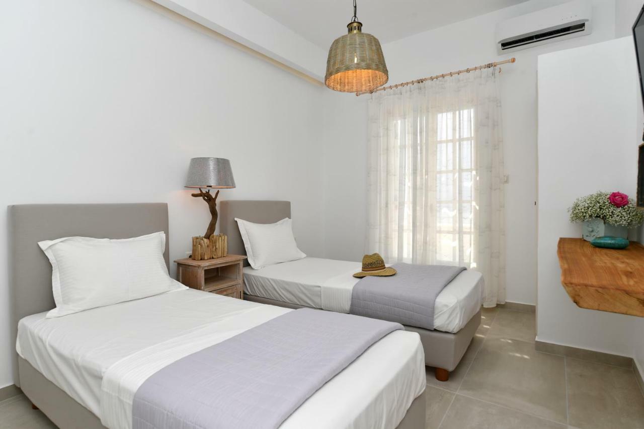 Corina Studios-Apartments Naousa  Exterior photo